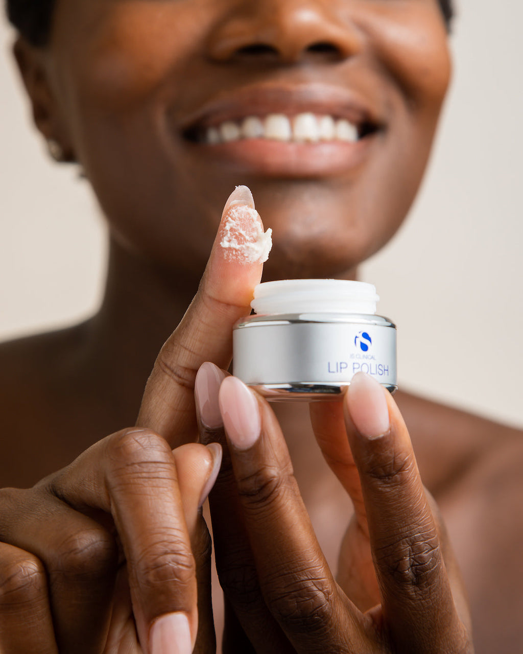 iS CLINICAL Lip Polish