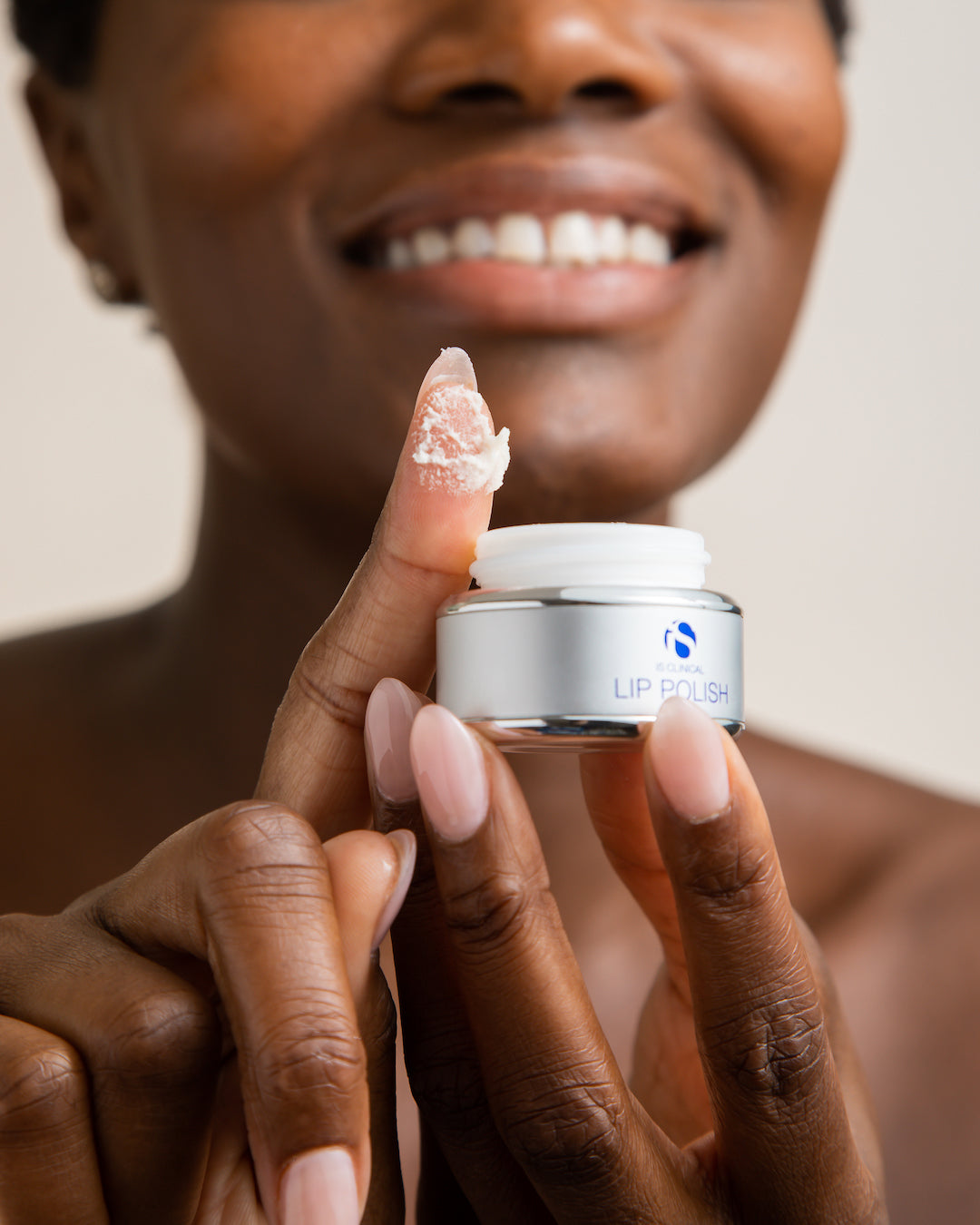 iS CLINICAL Lip Polish
