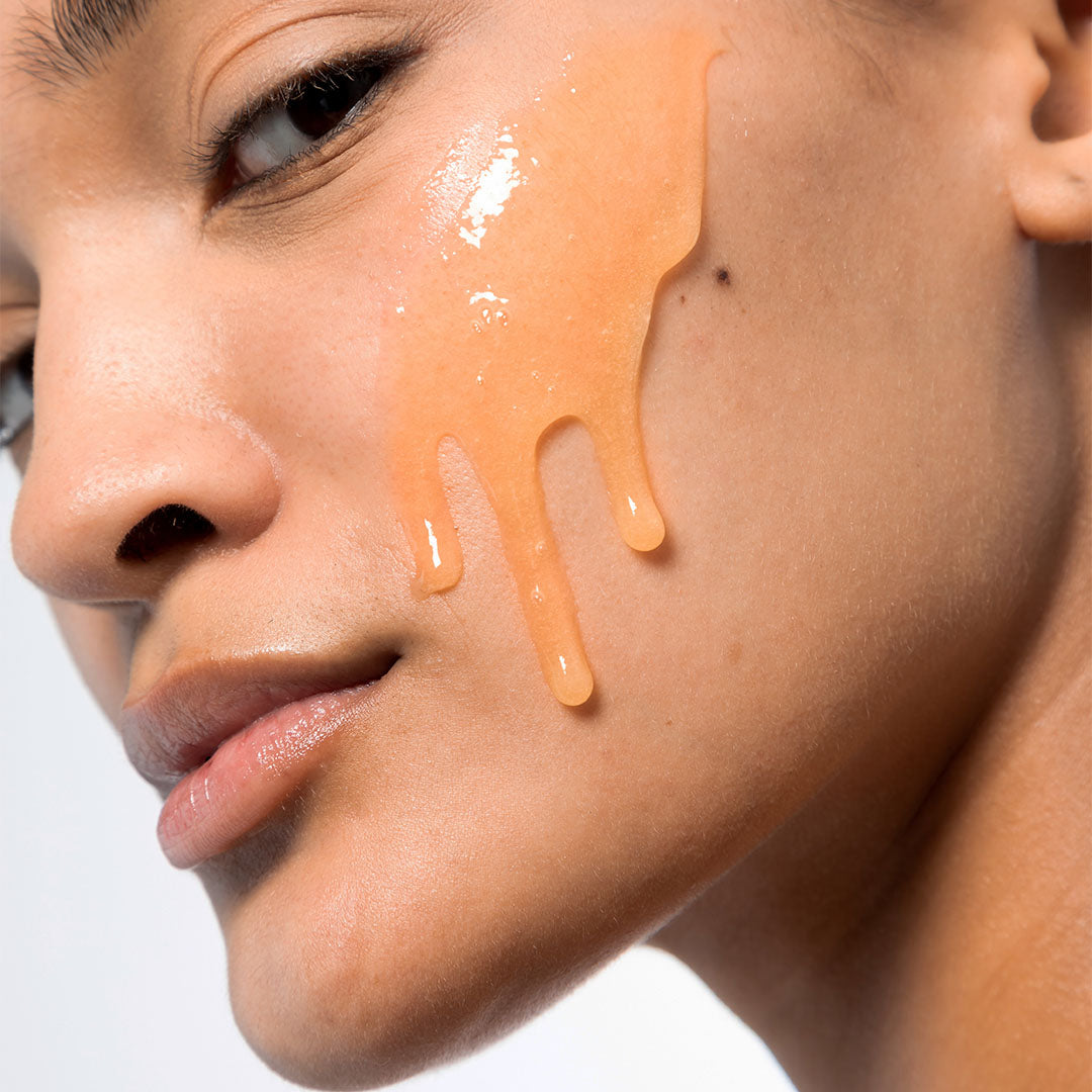 iS Clinical Warming Honey Cleanser