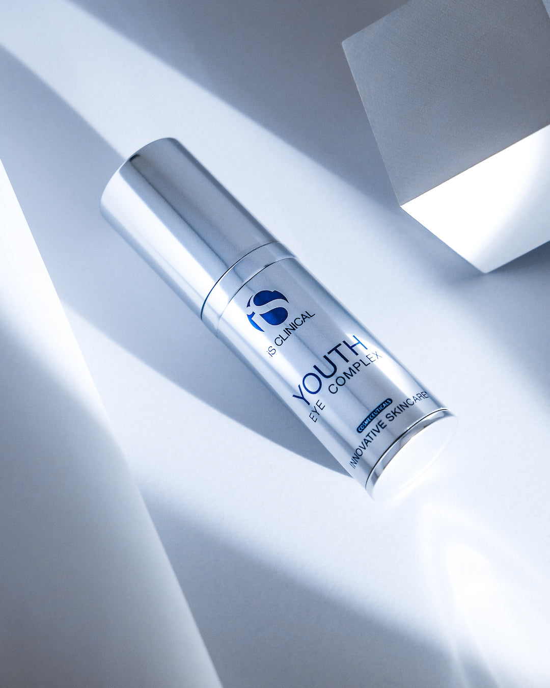 iS CLINICAL Youth Eye Complex
