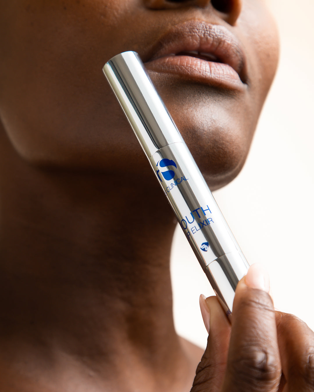 iS CLINICAL Youth Lip Elixir